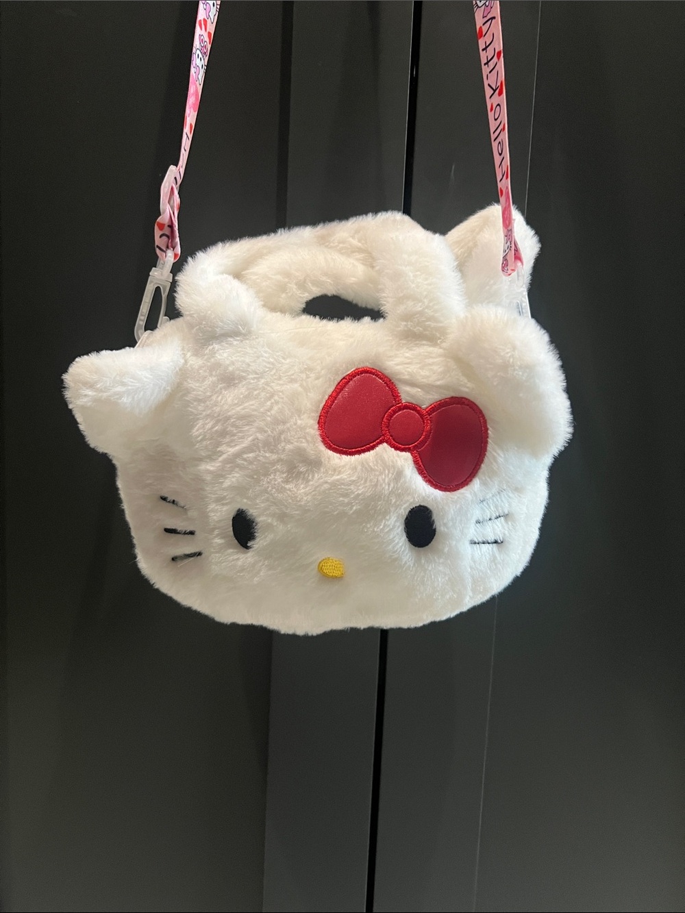 Hello Kitty plush purse